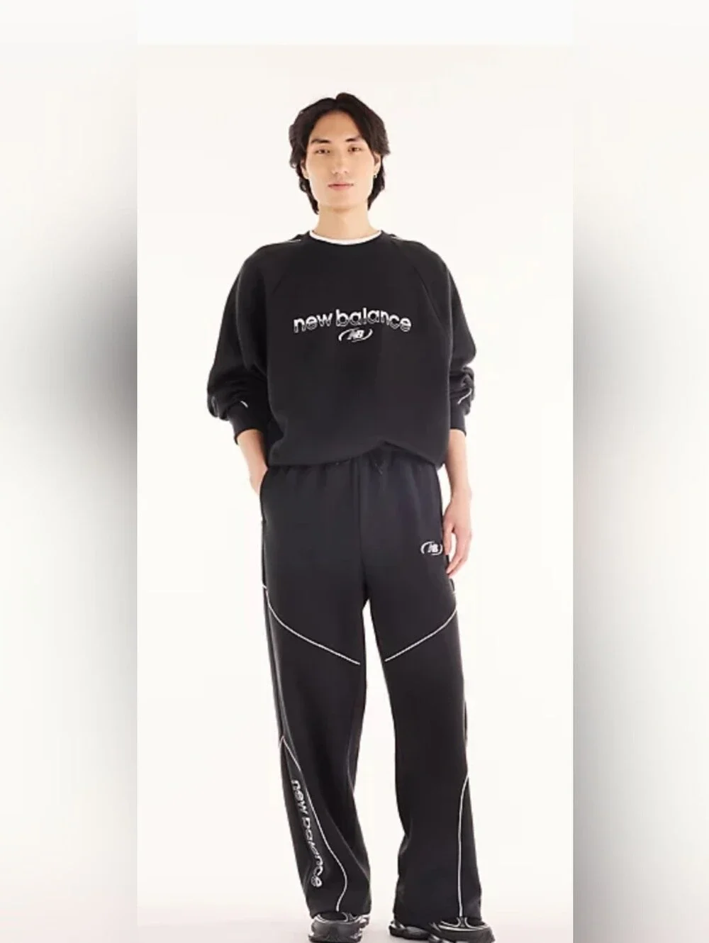 New Balance SEALED! NWT! Trackside Fleece Crew in Black. Sz 2XL. R2S!